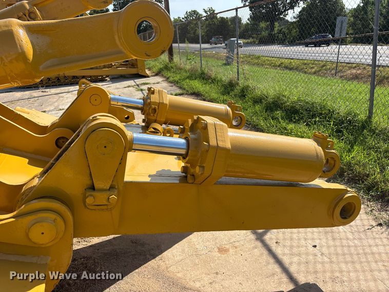image for item ET0092 Dozer ripper