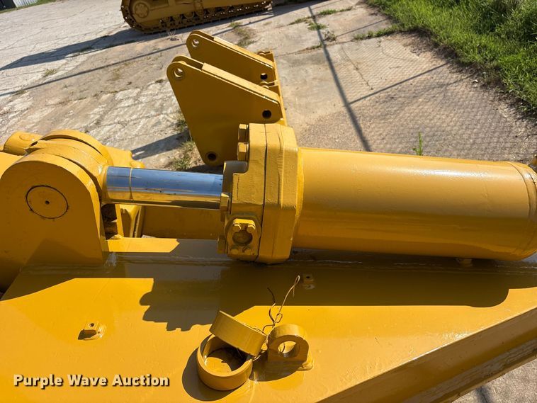 image for item ET0092 Dozer ripper