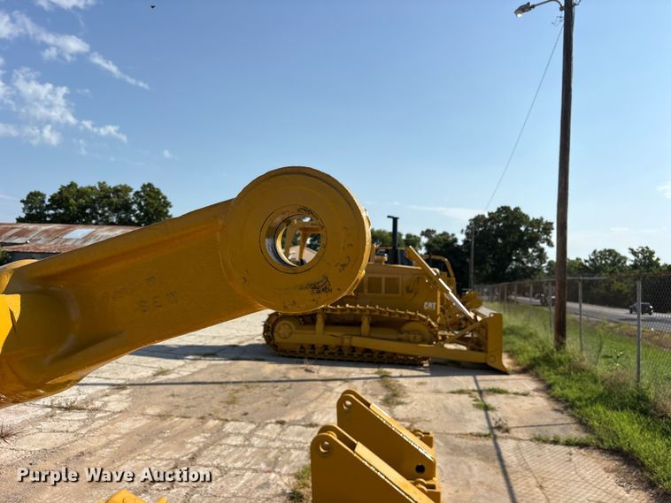 image for item ET0092 Dozer ripper