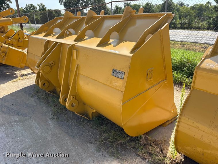 image for item ET0093 Balderson B66-5 wheel loader bucket