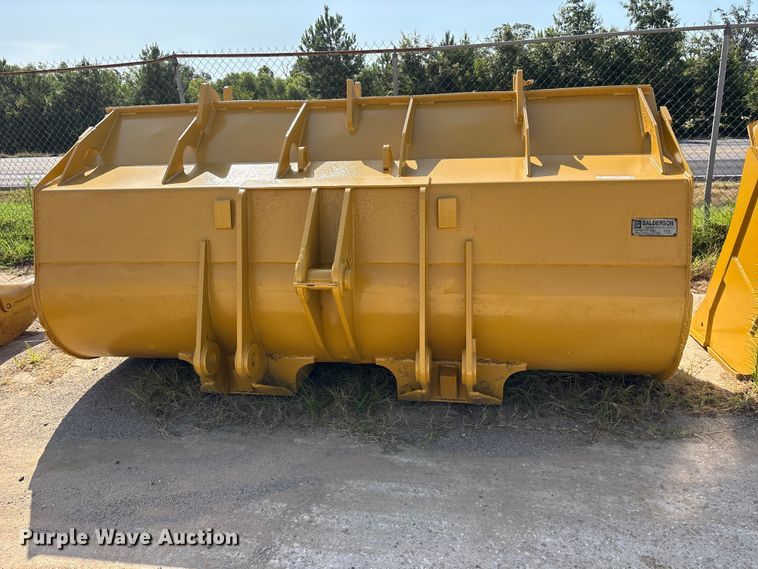 image for item ET0093 Balderson B66-5 wheel loader bucket