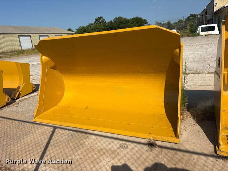 image for item ET0094 Wheel loader bucket