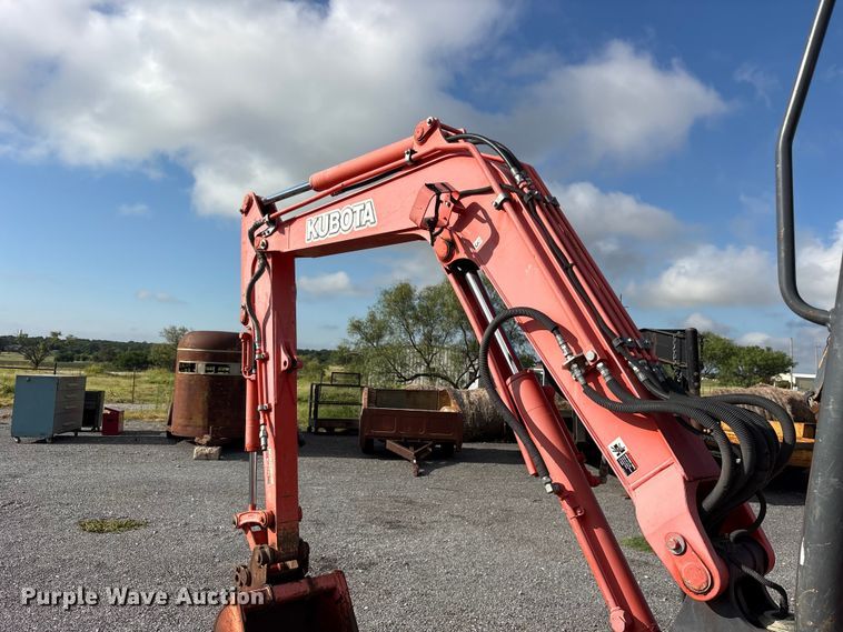 image for item ET0115 2013 Kubota KX121-3 mini excavator