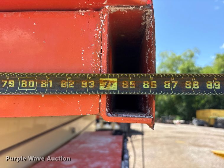 image for item ET0123 2015 JLG 4394RT scissor lift
