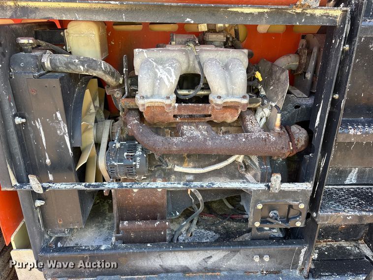 image for item ET0123 2015 JLG 4394RT scissor lift