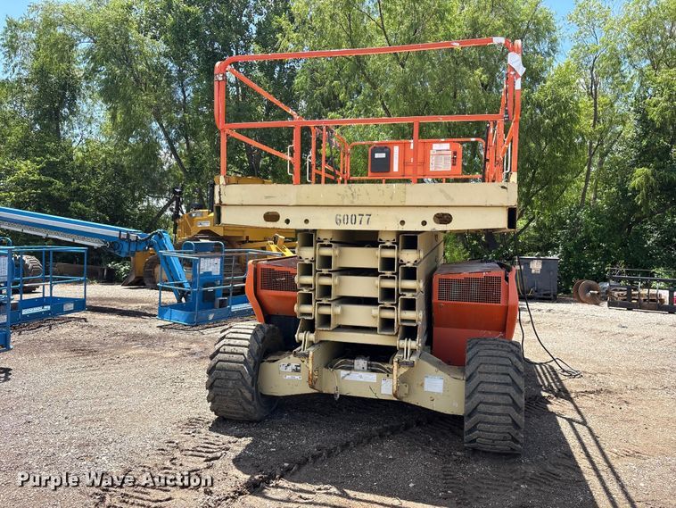 image for item ET0124 2007 JLG 4394RT scissor lift
