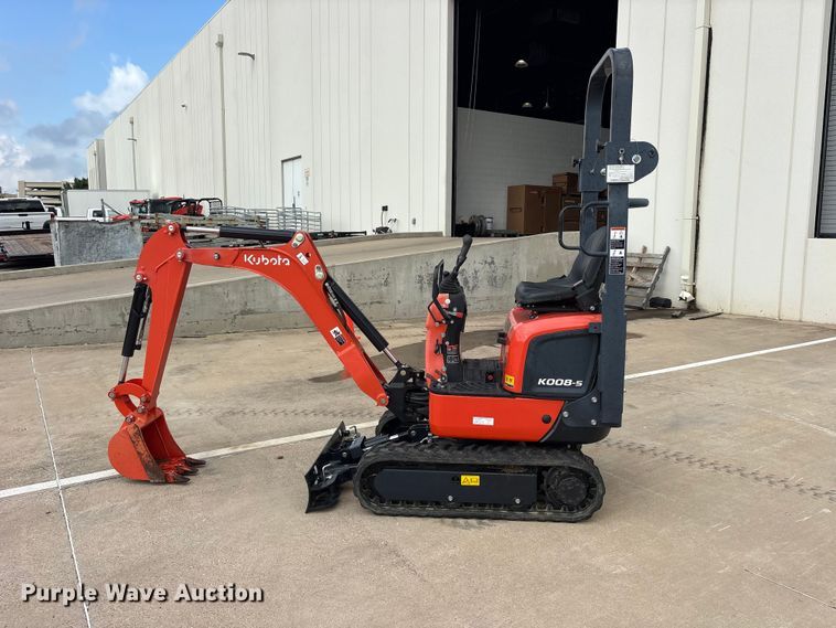 image for item ET0126 2021 Kubota K008-5 mini excavator