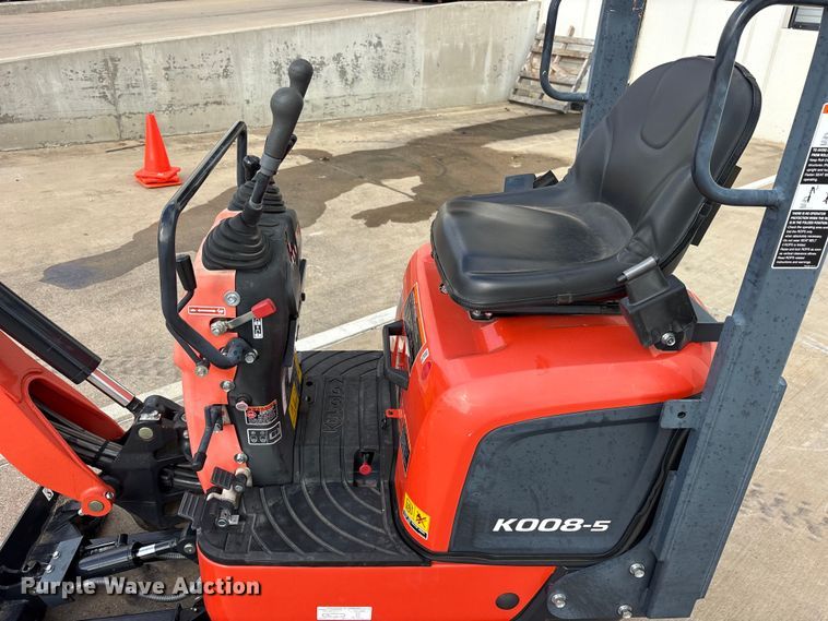 image for item ET0126 2021 Kubota K008-5 mini excavator