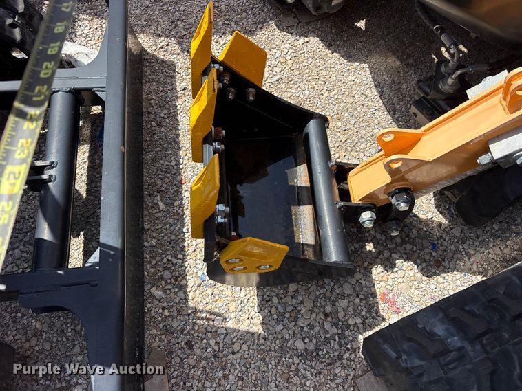 image for item ET0165 2024 Erie EM15 mini excavator