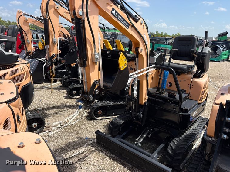 2024 Erie EM15 mini excavator