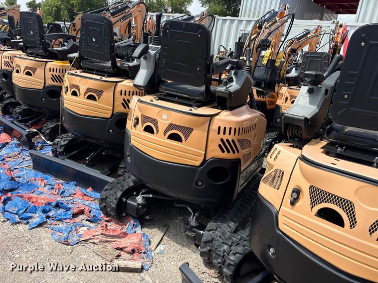 image for item ET0169 2024 Erie EM15 mini excavator