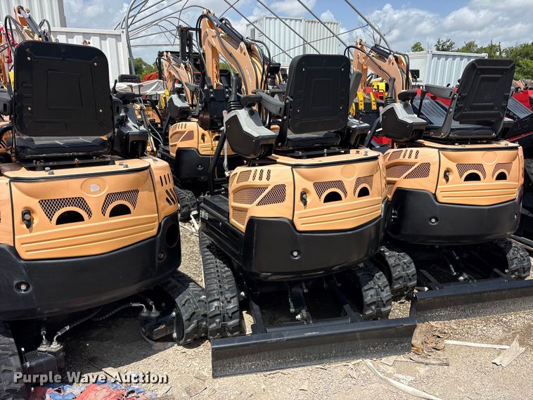 image for item ET0170 2024 Erie EM15 mini excavator