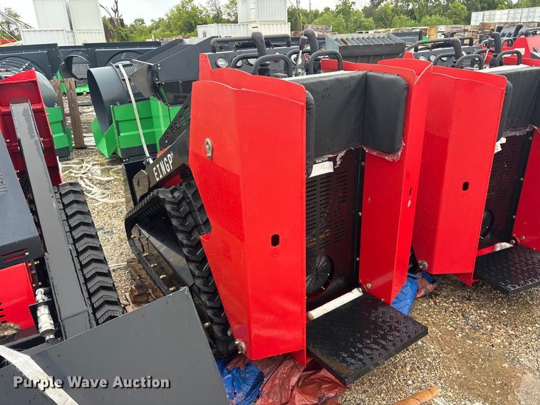 image for item ET0193 2024 Erie SCL850 compact utility loader