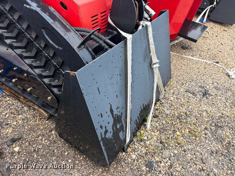 image for item ET0193 2024 Erie SCL850 compact utility loader