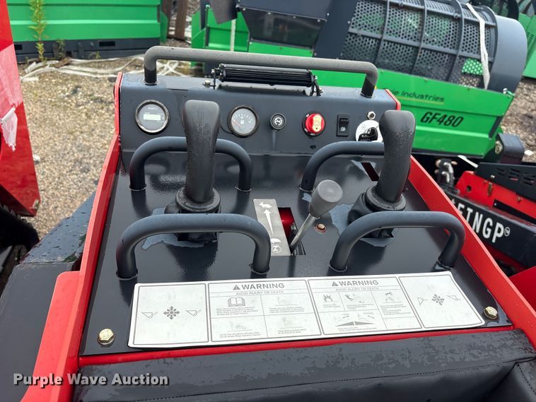image for item ET0193 2024 Erie SCL850 compact utility loader