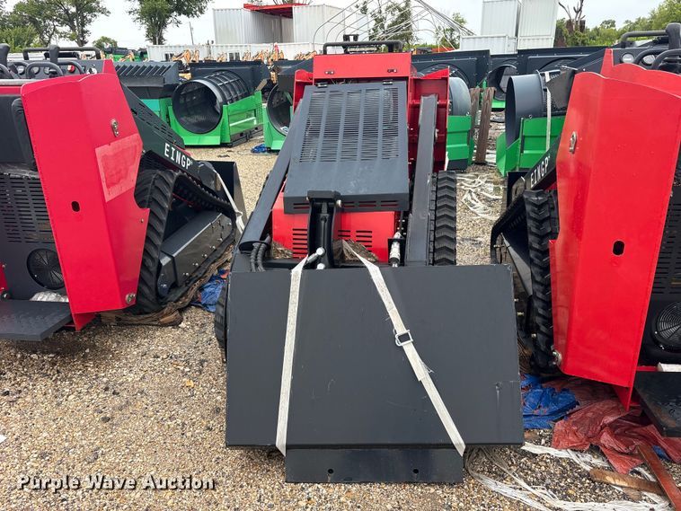 image for item ET0194 2024 Erie SCL850 compact utility loader