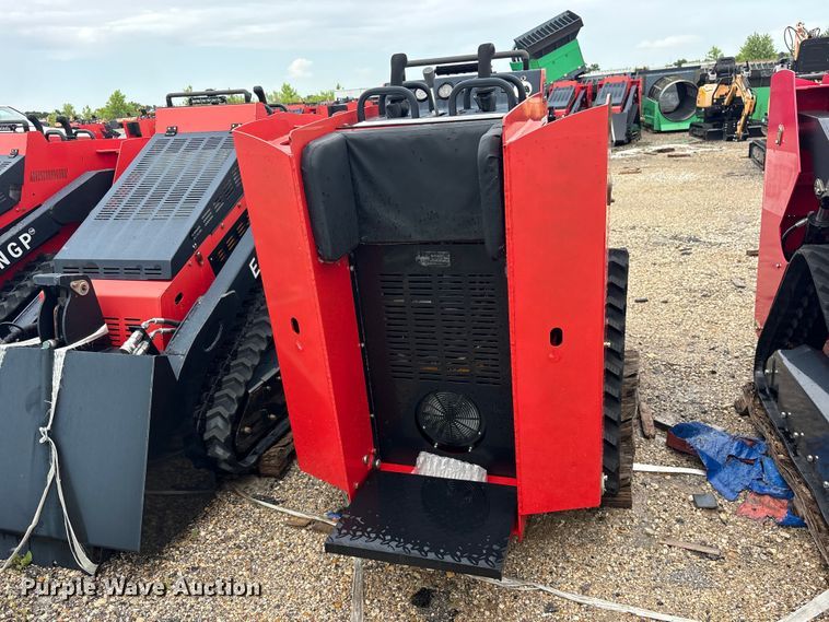 image for item ET0194 2024 Erie SCL850 compact utility loader