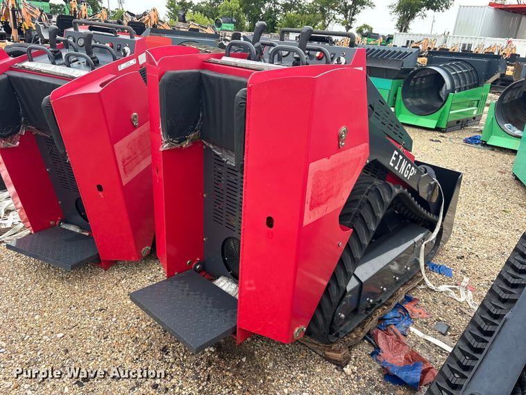 image for item ET0195 2024 Erie SCL850 compact utility loader