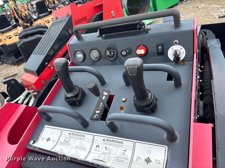 image for item ET0196 2024 Erie SCL850 compact utility loader
