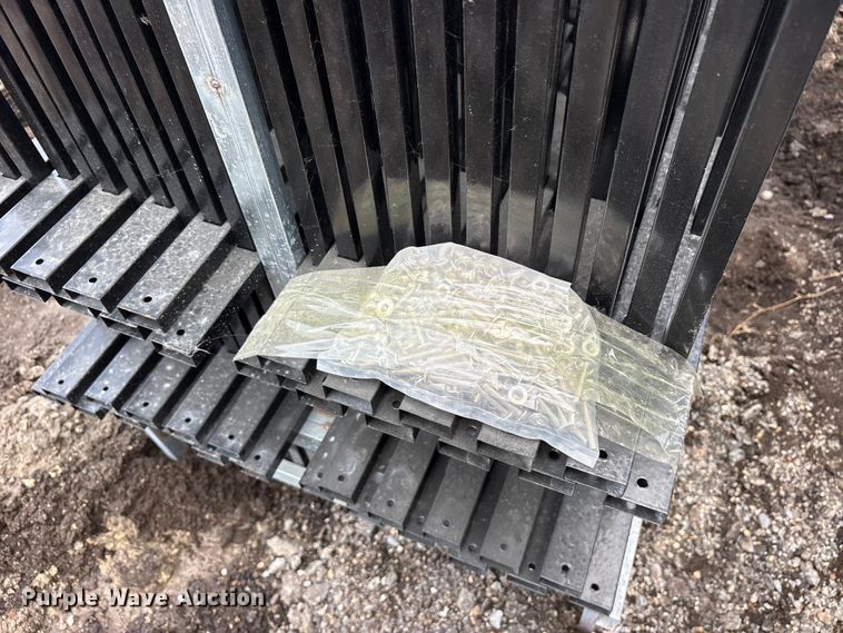image for item ET0295 (22) Valley Pioneer F10 fence panels