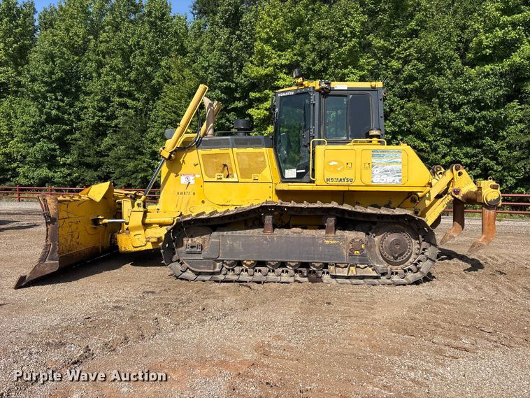 image for item ET0347 2018 Komatsu D65WX-18 dozer