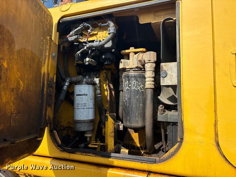 image for item ET0347 2018 Komatsu D65WX-18 dozer