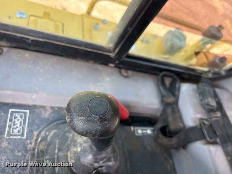 image for item ET0347 2018 Komatsu D65WX-18 dozer