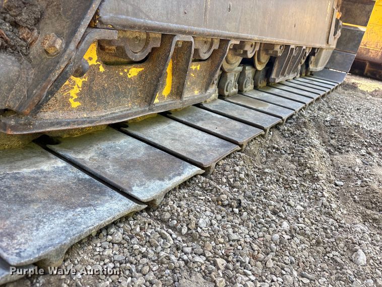 image for item ET0347 2018 Komatsu D65WX-18 dozer