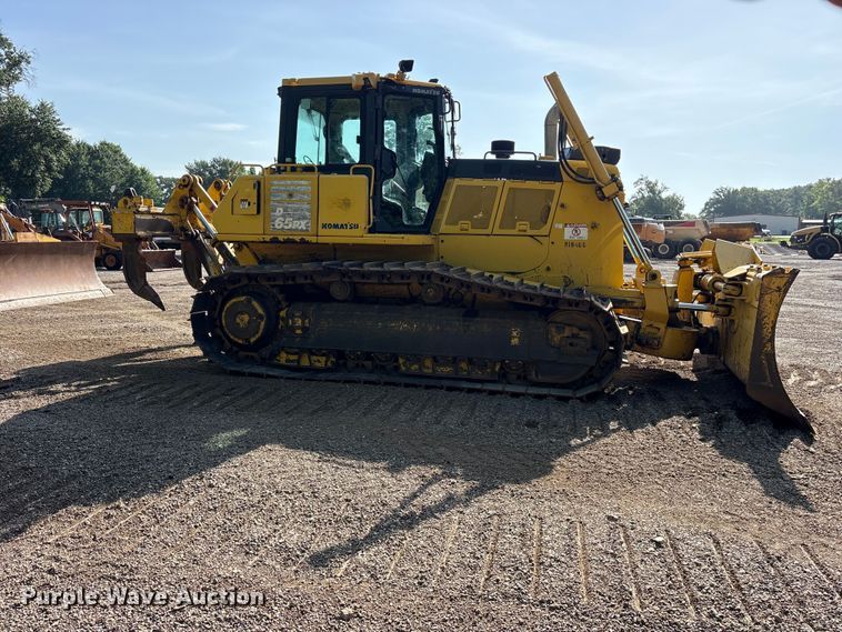 image for item ET0348 2019 Komatsu D65PX-18 dozer