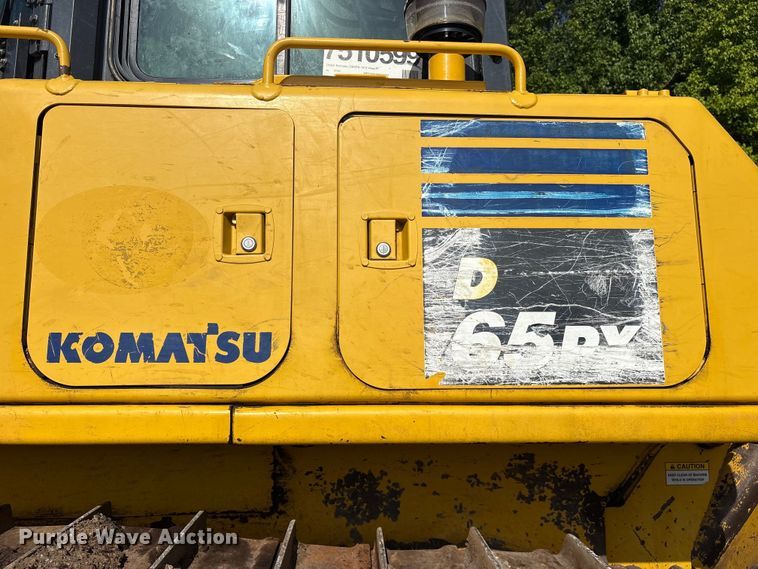 image for item ET0348 2019 Komatsu D65PX-18 dozer