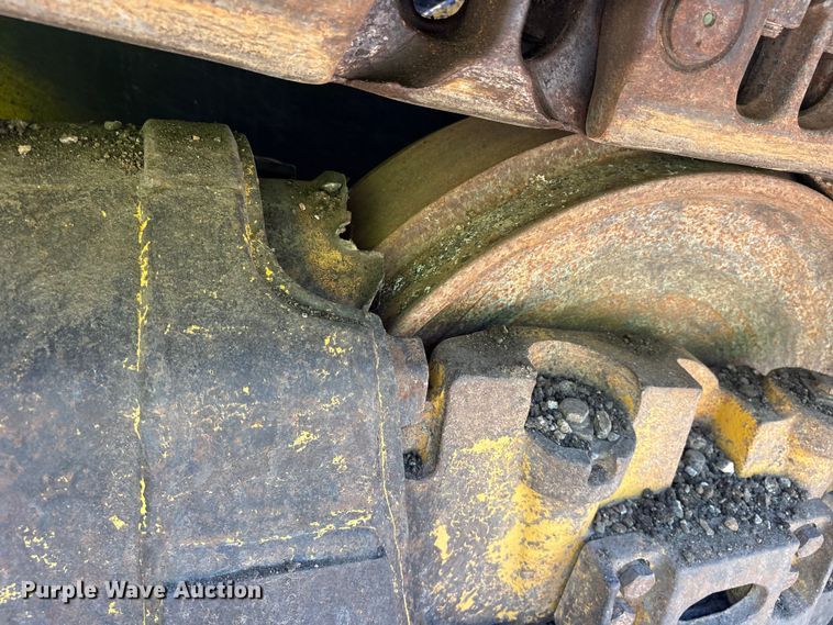 image for item ET0348 2019 Komatsu D65PX-18 dozer