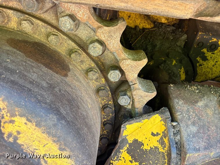 image for item ET0348 2019 Komatsu D65PX-18 dozer