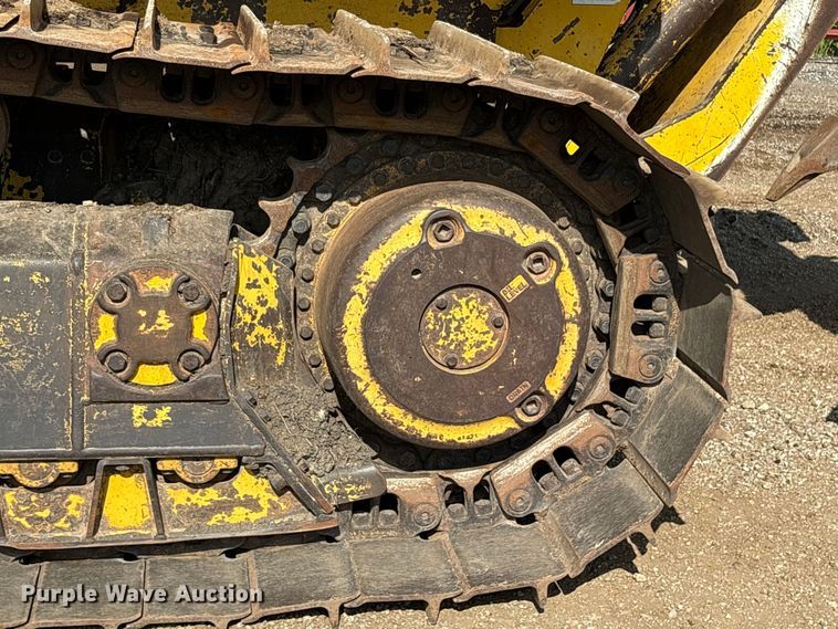 image for item ET0348 2019 Komatsu D65PX-18 dozer