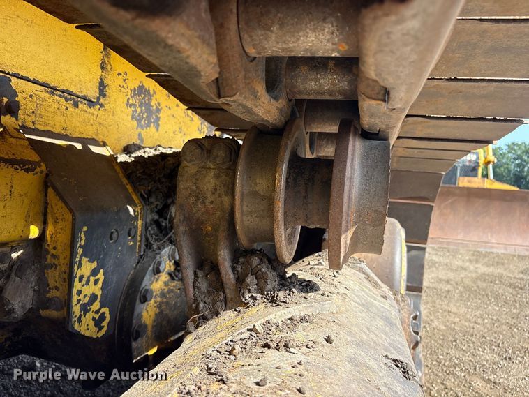 image for item ET0348 2019 Komatsu D65PX-18 dozer