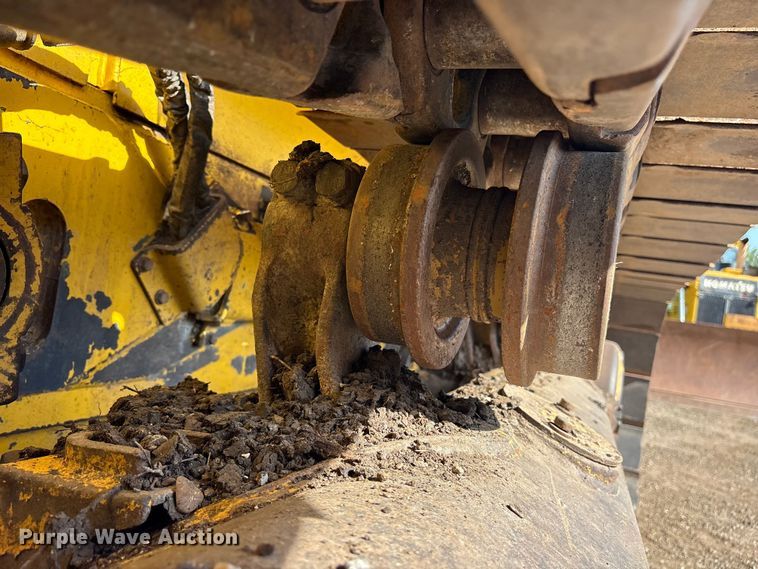 image for item ET0348 2019 Komatsu D65PX-18 dozer