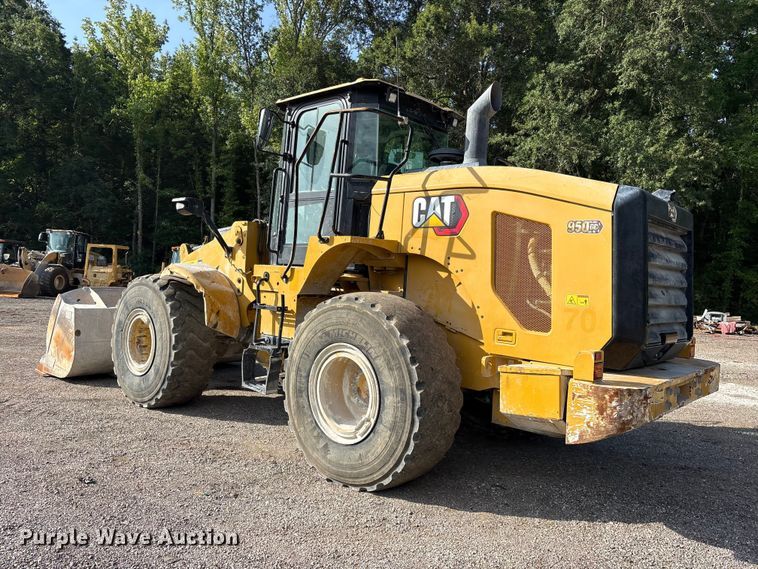 image for item ET0349 2022 Caterpillar  950GC wheel loader