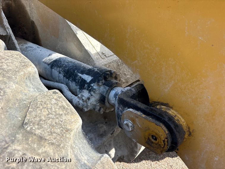 image for item ET0349 2022 Caterpillar  950GC wheel loader