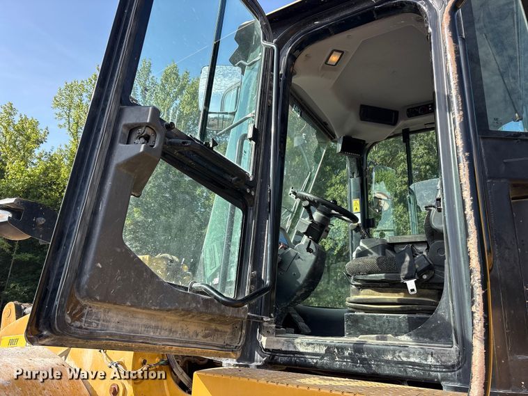 image for item ET0349 2022 Caterpillar  950GC wheel loader