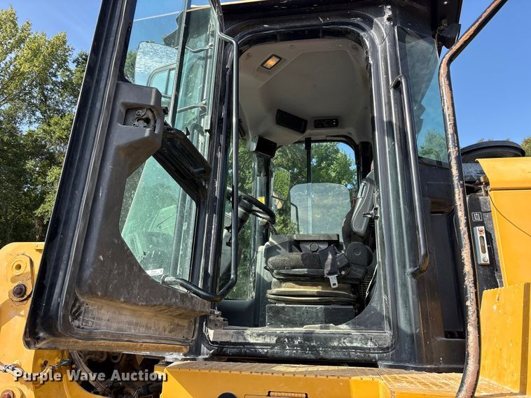image for item ET0349 2022 Caterpillar  950GC wheel loader