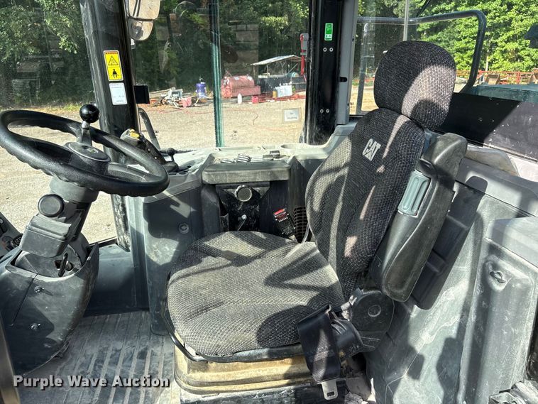 image for item ET0349 2022 Caterpillar  950GC wheel loader