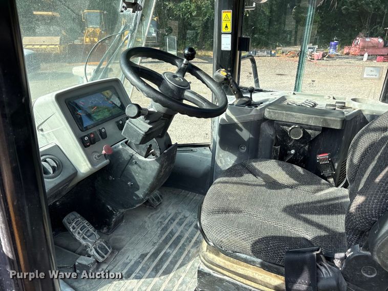 image for item ET0349 2022 Caterpillar  950GC wheel loader