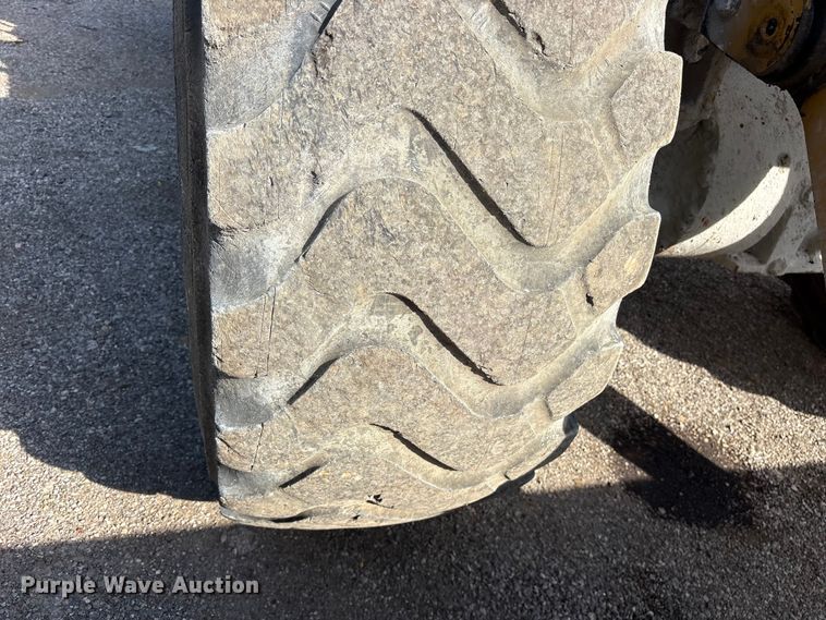 image for item ET0349 2022 Caterpillar  950GC wheel loader