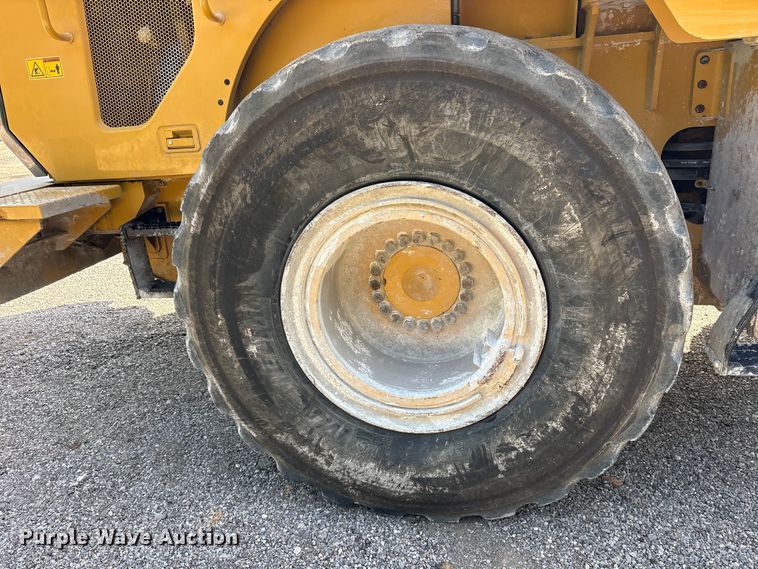 image for item ET0349 2022 Caterpillar  950GC wheel loader