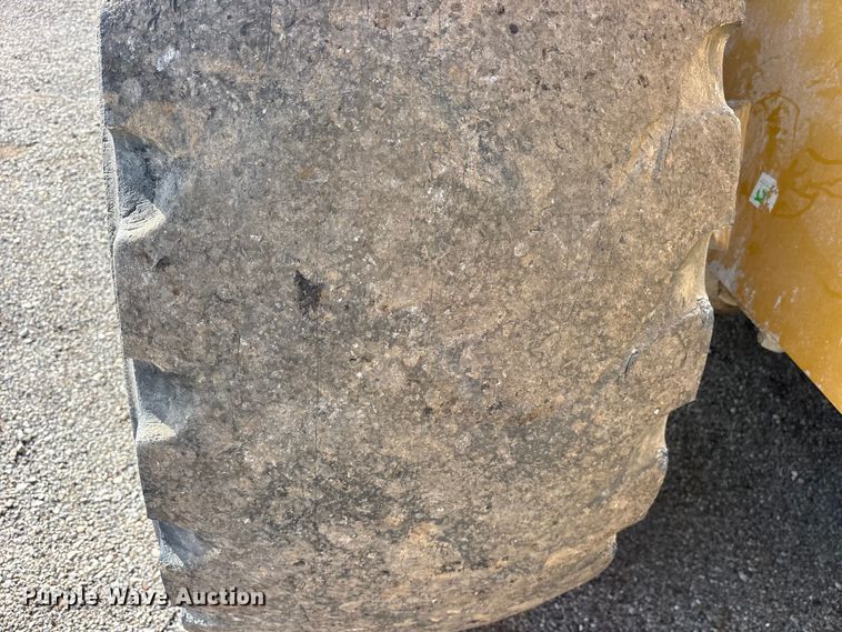 image for item ET0349 2022 Caterpillar  950GC wheel loader