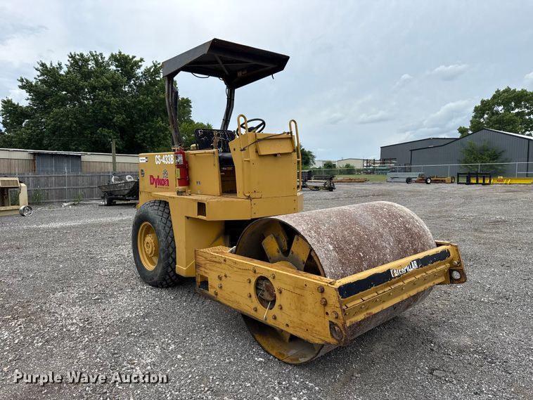 image for item ET6255 1994 Caterpillar CS-433B single drum vibratory roller