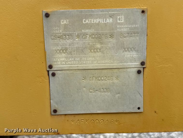 image for item ET6255 1994 Caterpillar CS-433B single drum vibratory roller