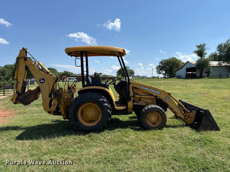 image for item ET6457 2004 John Deere 110 backhoe