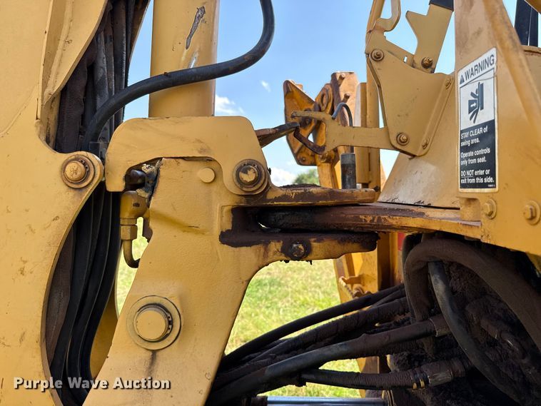 image for item ET6457 2004 John Deere 110 backhoe