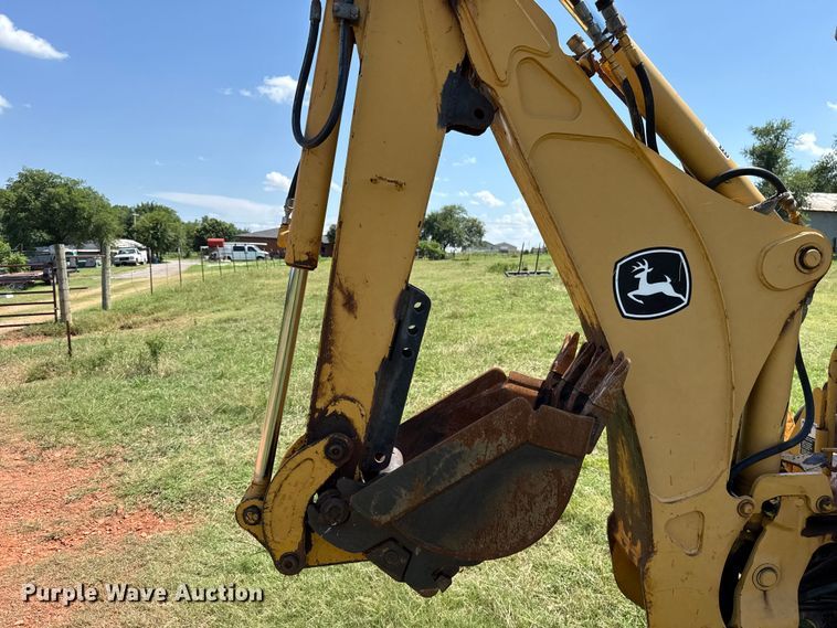 image for item ET6457 2004 John Deere 110 backhoe