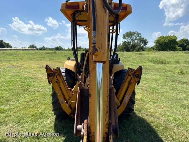 image for item ET6457 2004 John Deere 110 backhoe